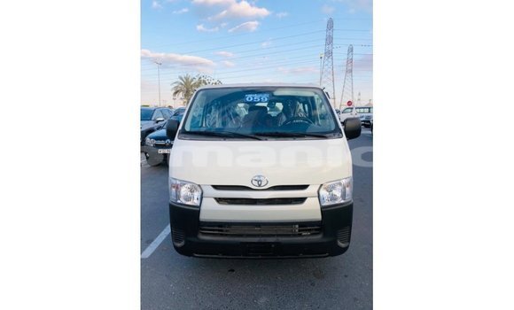 Buy Import Toyota Hiace White Car in Import - Dubai in Dhufar Buy Import Toyota Hiace White Car in Import - Dubai in Dhufar