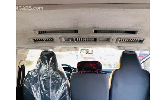 Buy Import Toyota Hiace White Car in Import - Dubai in Dhufar Buy Import Toyota Hiace White Car in Import - Dubai in Dhufar