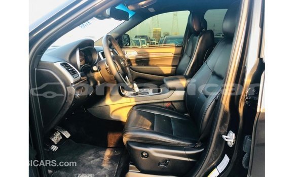 Buy Import Jeep Grand Cherokee Black Car in Import - Dubai in Dhufar Buy Import Jeep Grand Cherokee Black Car in Import - Dubai in Dhufar