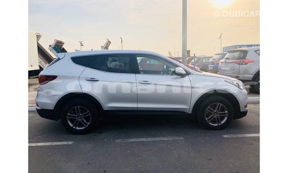 Buy Import Hyundai Santa Fe Other Car in Import - Dubai in Dhufar Buy Import Hyundai Santa Fe Other Car in Import - Dubai in Dhufar
