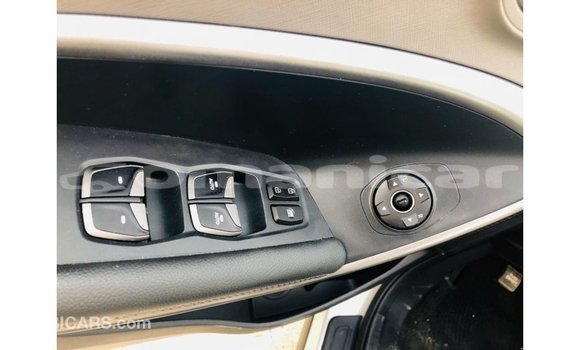 Buy Import Hyundai Santa Fe Other Car in Import - Dubai in Dhufar Buy Import Hyundai Santa Fe Other Car in Import - Dubai in Dhufar