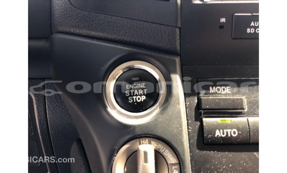 Buy Import Toyota Land Cruiser White Car in Import - Dubai in Dhufar Buy Import Toyota Land Cruiser White Car in Import - Dubai in Dhufar