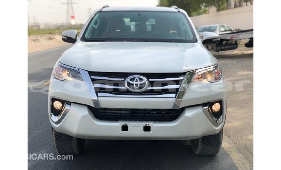 Buy Import Toyota Fortuner White Car in Import - Dubai in Dhufar Buy Import Toyota Fortuner White Car in Import - Dubai in Dhufar
