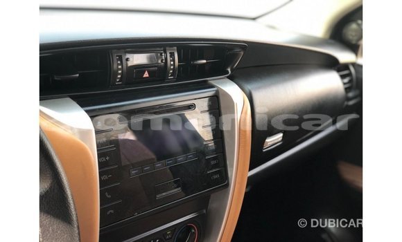 Buy Import Toyota Fortuner White Car in Import - Dubai in Dhufar Buy Import Toyota Fortuner White Car in Import - Dubai in Dhufar