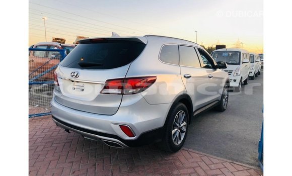 Buy Import Hyundai Santa Fe Other Car in Import - Dubai in Dhufar Buy Import Hyundai Santa Fe Other Car in Import - Dubai in Dhufar
