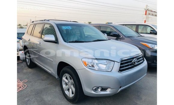 Buy Import Toyota Highlander Other Car in Import - Dubai in Dhufar Buy Import Toyota Highlander Other Car in Import - Dubai in Dhufar