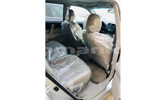 Buy Import Toyota Highlander Other Car in Import - Dubai in Dhufar Buy Import Toyota Highlander Other Car in Import - Dubai in Dhufar