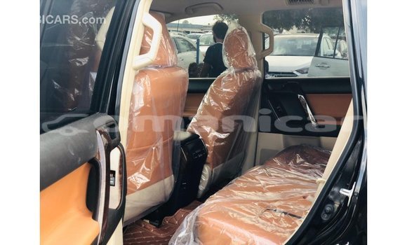 Buy Import Toyota Prado Black Car in Import - Dubai in Dhufar Buy Import Toyota Prado Black Car in Import - Dubai in Dhufar