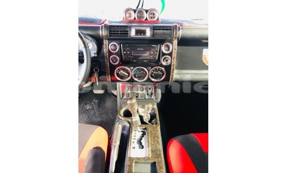 Buy Import Toyota FJ Cruiser Black Car in Import - Dubai in Dhufar Buy Import Toyota FJ Cruiser Black Car in Import - Dubai in Dhufar