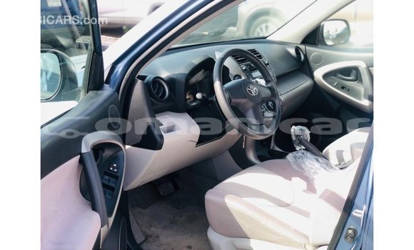 Buy Import Toyota 4Runner Blue Car in Import - Dubai in Dhufar Buy Import Toyota 4Runner Blue Car in Import - Dubai in Dhufar