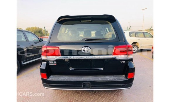 Buy Import Toyota Land Cruiser Black Car in Import - Dubai in Dhufar Buy Import Toyota Land Cruiser Black Car in Import - Dubai in Dhufar