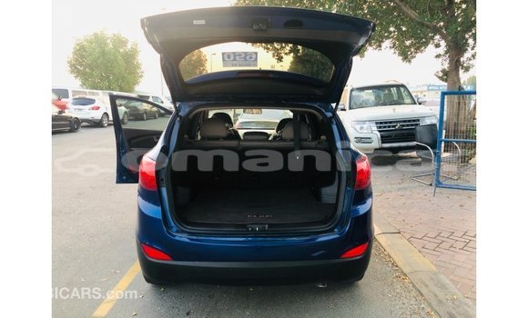 Buy Import Hyundai Tucson Blue Car in Import - Dubai in Dhufar Buy Import Hyundai Tucson Blue Car in Import - Dubai in Dhufar