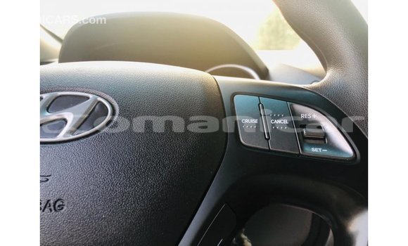 Buy Import Hyundai Tucson Blue Car in Import - Dubai in Dhufar Buy Import Hyundai Tucson Blue Car in Import - Dubai in Dhufar