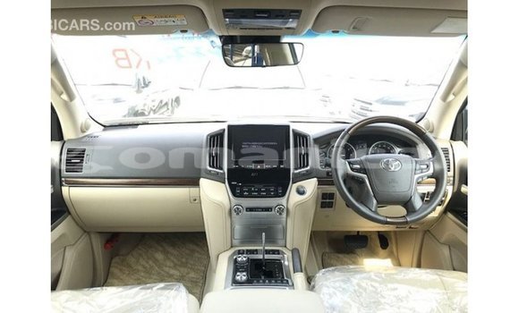 Buy Import Toyota Land Cruiser Black Car in Import - Dubai in Dhufar Buy Import Toyota Land Cruiser Black Car in Import - Dubai in Dhufar