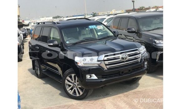 Buy Import Toyota Land Cruiser Black Car in Import - Dubai in Dhufar Buy Import Toyota Land Cruiser Black Car in Import - Dubai in Dhufar