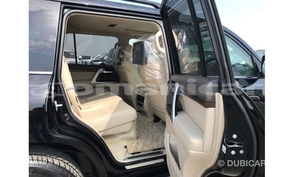 Buy Import Toyota Land Cruiser Black Car in Import - Dubai in Dhufar Buy Import Toyota Land Cruiser Black Car in Import - Dubai in Dhufar