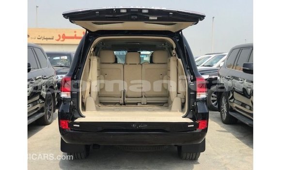 Buy Import Toyota Land Cruiser Black Car in Import - Dubai in Dhufar Buy Import Toyota Land Cruiser Black Car in Import - Dubai in Dhufar