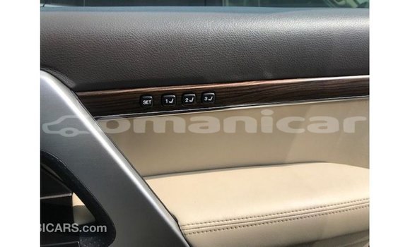 Buy Import Toyota Land Cruiser Black Car in Import - Dubai in Dhufar Buy Import Toyota Land Cruiser Black Car in Import - Dubai in Dhufar
