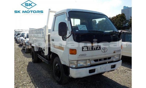 Buy Import Toyota Dyna White Car in Import - Dubai in Dhufar Buy Import Toyota Dyna White Car in Import - Dubai in Dhufar