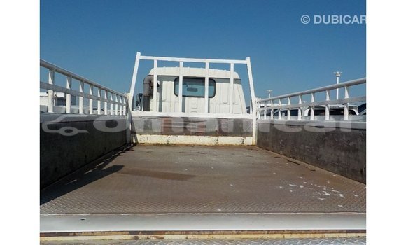 Buy Import Toyota Dyna White Car in Import - Dubai in Dhufar Buy Import Toyota Dyna White Car in Import - Dubai in Dhufar