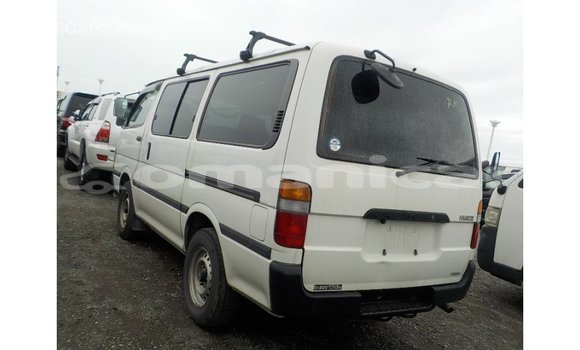 Buy Import Toyota Hiace White Car in Import - Dubai in Dhufar Buy Import Toyota Hiace White Car in Import - Dubai in Dhufar