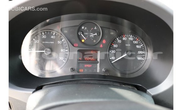 Buy Import Peugeot Partner White Car in Import - Dubai in Dhufar