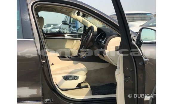 Buy Import Volkswagen Touareg Brown Car in Import - Dubai in Dhufar Buy Import Volkswagen Touareg Brown Car in Import - Dubai in Dhufar