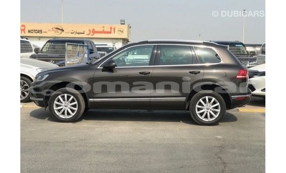 Buy Import Volkswagen Touareg Brown Car in Import - Dubai in Dhufar Buy Import Volkswagen Touareg Brown Car in Import - Dubai in Dhufar