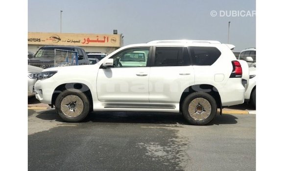 Buy Import Toyota Prado White Car in Import - Dubai in Dhufar Buy Import Toyota Prado White Car in Import - Dubai in Dhufar