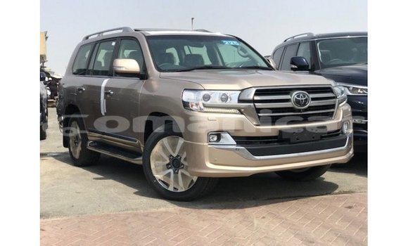 Buy Import Toyota Land Cruiser Other Car in Import - Dubai in Dhufar Buy Import Toyota Land Cruiser Other Car in Import - Dubai in Dhufar