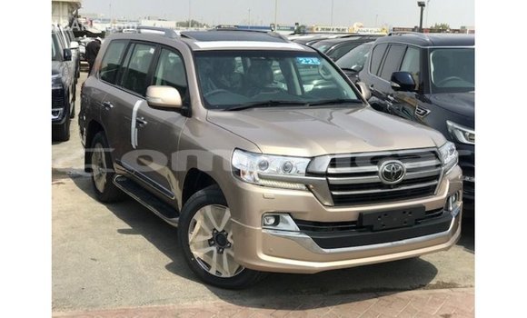 Buy Import Toyota Land Cruiser Other Car in Import - Dubai in Dhufar Buy Import Toyota Land Cruiser Other Car in Import - Dubai in Dhufar