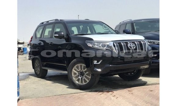 Buy Import Toyota Prado Black Car in Import - Dubai in Dhufar