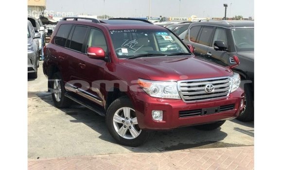 Buy Import Toyota Land Cruiser Red Car in Import - Dubai in Dhufar Buy Import Toyota Land Cruiser Red Car in Import - Dubai in Dhufar