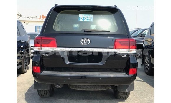 Buy Import Toyota Land Cruiser Black Car in Import - Dubai in Dhufar Buy Import Toyota Land Cruiser Black Car in Import - Dubai in Dhufar