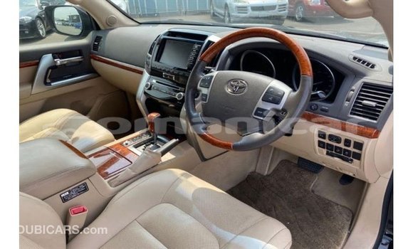 Buy Import Toyota Land Cruiser Black Car in Import - Dubai in Dhufar Buy Import Toyota Land Cruiser Black Car in Import - Dubai in Dhufar