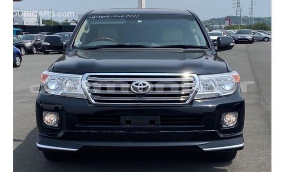 Buy Import Toyota Land Cruiser Black Car in Import - Dubai in Dhufar Buy Import Toyota Land Cruiser Black Car in Import - Dubai in Dhufar