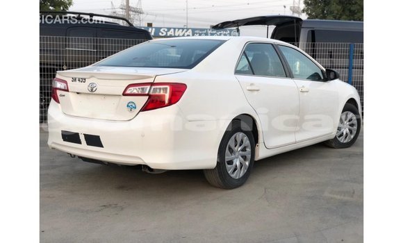 Buy Import Toyota Camry White Car in Import - Dubai in Dhufar Buy Import Toyota Camry White Car in Import - Dubai in Dhufar