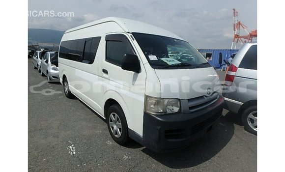 Buy Import Toyota Hiace White Car in Import - Dubai in Dhufar Buy Import Toyota Hiace White Car in Import - Dubai in Dhufar