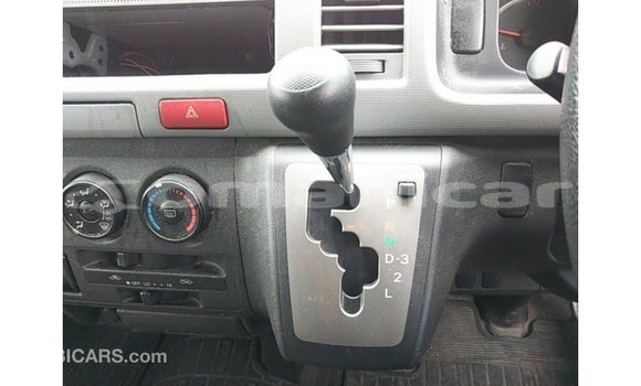 Buy Import Toyota Hiace White Car in Import - Dubai in Dhufar Buy Import Toyota Hiace White Car in Import - Dubai in Dhufar