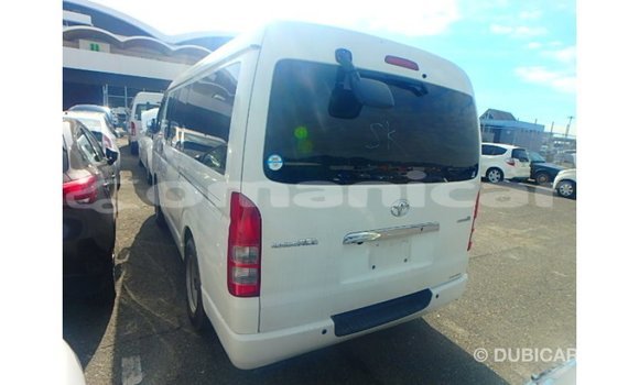 Buy Import Toyota Hiace White Car in Import - Dubai in Dhufar Buy Import Toyota Hiace White Car in Import - Dubai in Dhufar