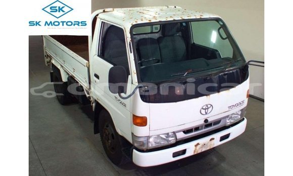 Buy Import Toyota Dyna White Car in Import - Dubai in Dhufar Buy Import Toyota Dyna White Car in Import - Dubai in Dhufar