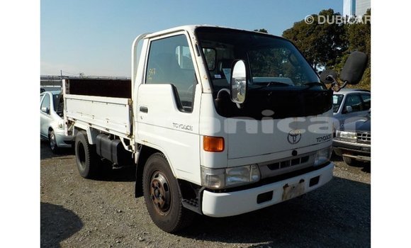 Buy Import Toyota Dyna White Car in Import - Dubai in Dhufar Buy Import Toyota Dyna White Car in Import - Dubai in Dhufar