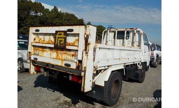 Buy Import Toyota Dyna White Car in Import - Dubai in Dhufar Buy Import Toyota Dyna White Car in Import - Dubai in Dhufar