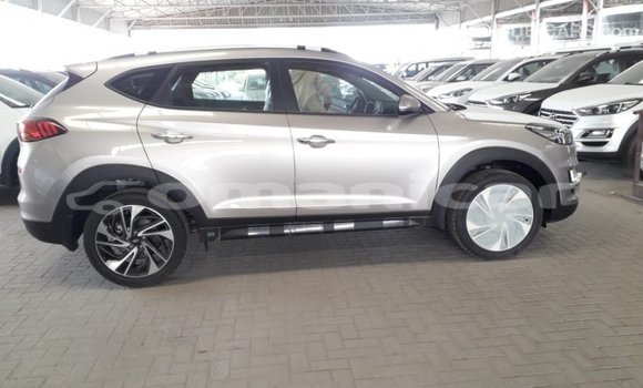 Buy Import Hyundai Tucson Other Car in Import - Dubai in Dhufar Buy Import Hyundai Tucson Other Car in Import - Dubai in Dhufar