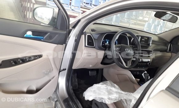 Buy Import Hyundai Tucson Other Car in Import - Dubai in Dhufar Buy Import Hyundai Tucson Other Car in Import - Dubai in Dhufar