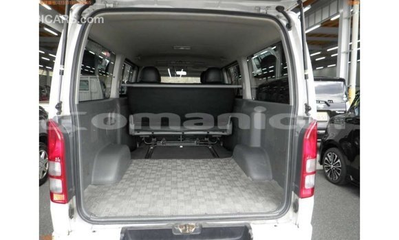 Buy Import Toyota Hiace White Car in Import - Dubai in Dhufar Buy Import Toyota Hiace White Car in Import - Dubai in Dhufar
