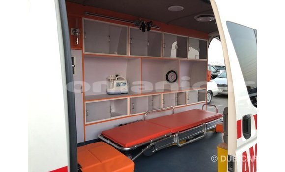 Buy Import Toyota Hiace White Car in Import - Dubai in Dhufar Buy Import Toyota Hiace White Car in Import - Dubai in Dhufar