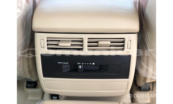 Buy Import Toyota Land Cruiser White Car in Import - Dubai in Dhufar Buy Import Toyota Land Cruiser White Car in Import - Dubai in Dhufar