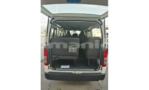 Buy Import Toyota Hiace White Car in Import - Dubai in Dhufar Buy Import Toyota Hiace White Car in Import - Dubai in Dhufar