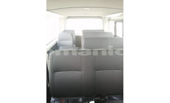 Buy Import Toyota Hiace White Car in Import - Dubai in Dhufar Buy Import Toyota Hiace White Car in Import - Dubai in Dhufar